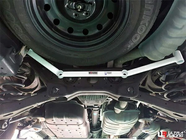 Rozpórka tylna dolna (Rear Lower Bar) (3604) Ultra Racing Kia Mohave (HM) 3.0D 4WD FL 16+