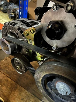 Adapter Pompy Wody MZR Garage Ford BARRA Wyjście AN20