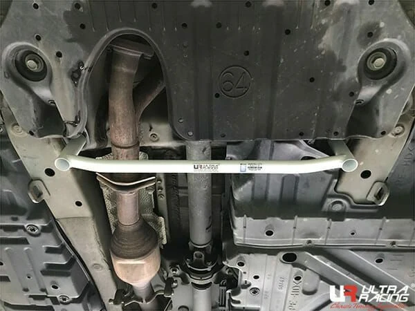 Rozpórka środkowa (Mid Lower Brace) (3316) Ultra Racing Lexus RX 270 3TH GEN (AL10) 2.7 FL 12-15/350/450H 3.5 12-15 2WD