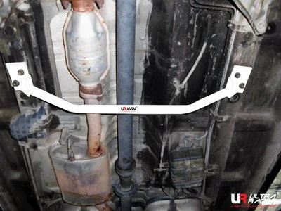 Rozpórka środkowa (Mid Lower Bar) 1741 Ultra Racing Hyundai Santa Fe 07-12 CM 2.7