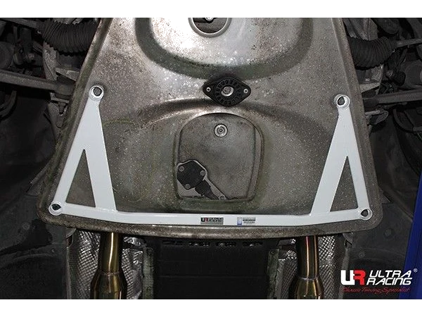 Rozpórka przednia dolna (Front Lower Brace) 2759 Ultra Racing BMW M3 E92 07-13