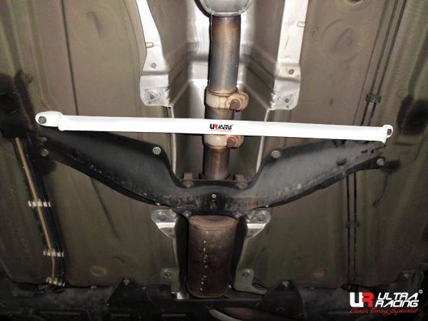 Rozpórka środkowa (Mid Lower Bar) 2091 Ultra Racing Audi TT 8N 98-06 1.8T