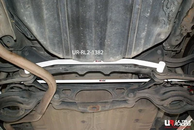 Rozpórka tylna dolna (Rear Lower Tiebar) Ultra Racing Honda Odyssey 94-98 RA 2.2