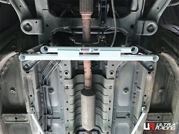 Rozpórka przednia dolna (Front Lower Brace) (1778) Ultra Racing Proton Exora Bold 1.6T 2WD 15-17/Preve 1.6T 12-20/Suprima 1.6T 13-19
