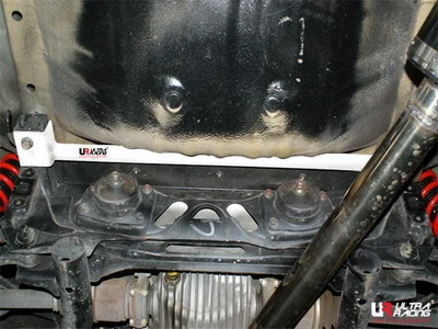 Rozpórka tylna dolna (Rear Lower Member Bar) Ultra Racing Honda S2000 AP1/2