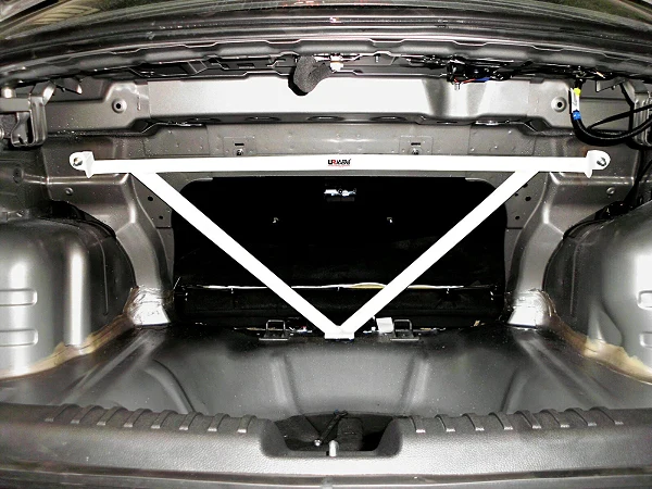 Rozpórka tylna górna (Rear Upper Strut Bar) (3747) Ultra Racing Proton Saga (BT / MK4) 1.3 2WD 16+
