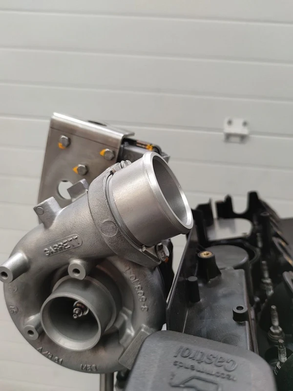 Króciec wylotowy GT2260V IOD Performance