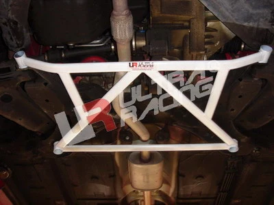 Rozpórka przednia dolna (Front Lower Brace) Ultra Racing Kia Picanto Manual