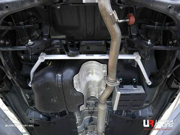 Rozpórka tylna dolna (Rear Lower Bar) (4135) Ultra Racing Ssangyong Korando (C300) 1.5T 2WD 19+