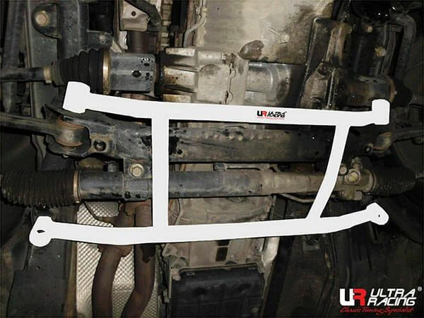Rozpórka przednia dolna (Front Lower Brace) (3267) Ultra Racing Ssangyong Chairman W 3.6 08-17 2WD/4WD