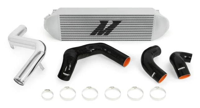 Zestaw intercoolera Mishimoto Ford Focus ST 2013-2018 Srebrny + Polerowane rury