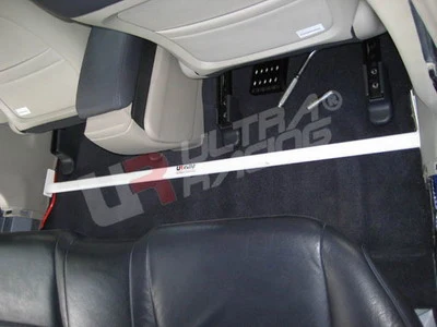 Rozpórka wewnętrzna (Room Bar) Ultra Racing Honda Civic FD 05+ Hybrid