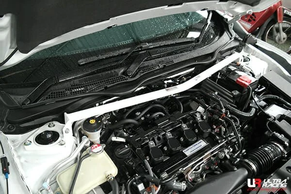 Rozpórka przednia (Front Upper Strut Bar)Ultra Racing Honda Civic 15-19 FK/FC 1.5T/1.8
