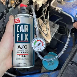 Preparat z przewodem CarFix HOBBY 3w1 do uzupełniania klimatyzacji R134a 235ml