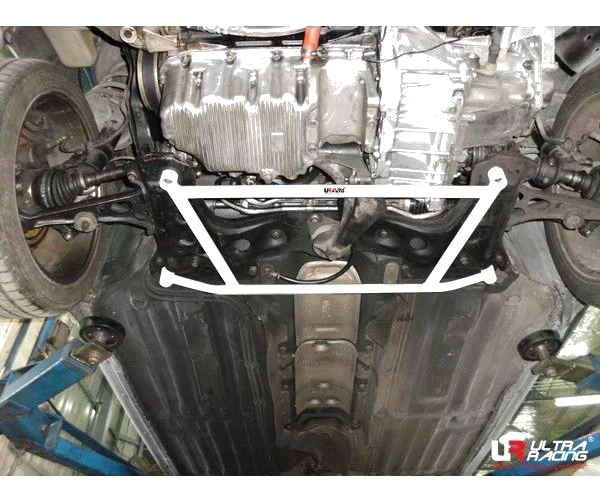 Rozpórka przednia dolna (Front Lower Brace) Ultra Racing Fiat Bravo 1.8 95-01
