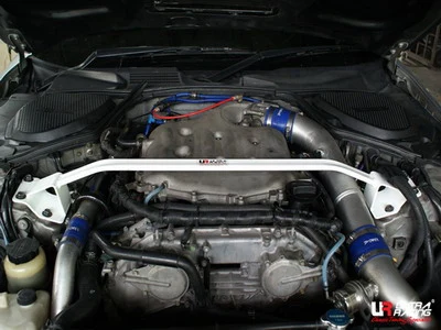 Rozpórka przednia (Front Upper Strut Bar)Ultra Racing Nissan 350Z 02-08