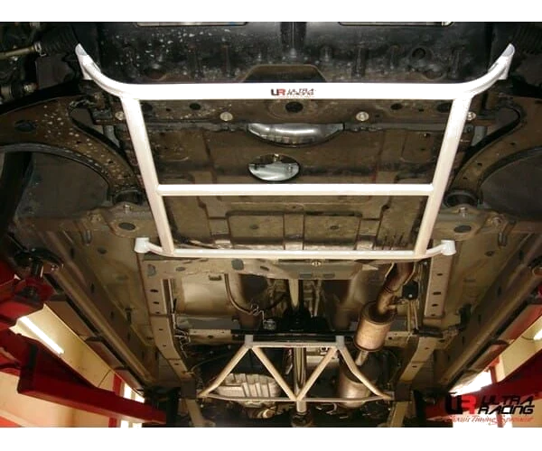 Rozpórka przednia dolna (Front Lower Brace) (275) Ultra Racing Toyota Avanza (F600/F650/F652) 1.5 2WD 03-18