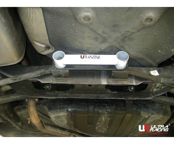 Rozpórka tylna dolna (Rear Lower Bar) (751) Ultra Racing Buick Excelle 1.8 03-16/Chevy Optra 02-09/Daewoo Lacetti 1.5 02-09 2WD